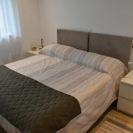 Apartment Pula Pula